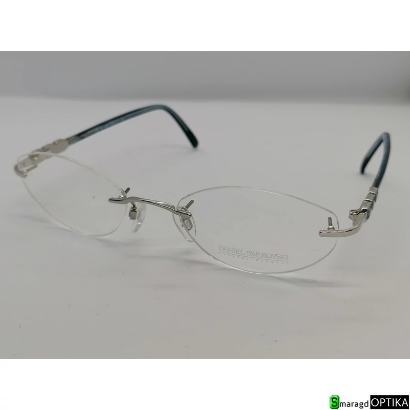 daniel swarovski szemüvegkeret